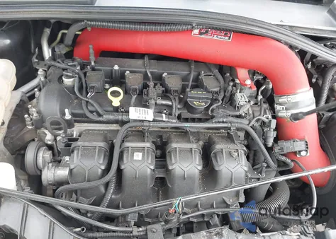 2014 Ford Focus St z USA, uszkodzony, nr VIN 1FADP3L93EL395117